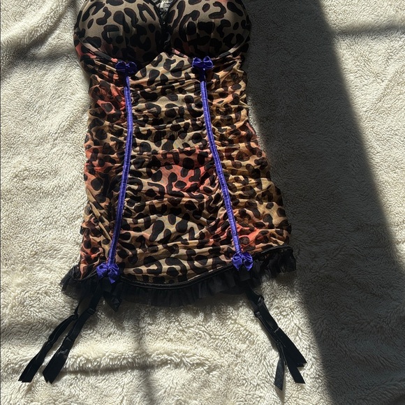 La Senza Leopard Bustier Corset | Size XS | Y2K Aesthetic | Sculpting Push-Up | - Picture 3 of 6